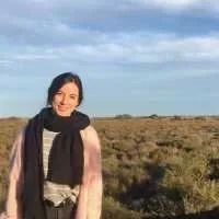 Zoe, babysitter à Paris