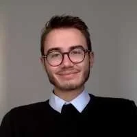 Pierre, babysitter à Paris