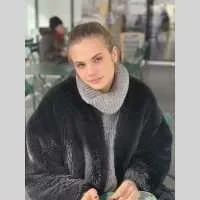 Clara, babysitter à Paris