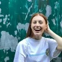 Sarah, babysitter à Paris