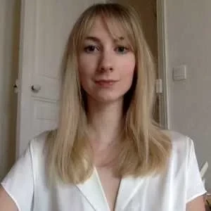 Sarah, babysitter à Paris