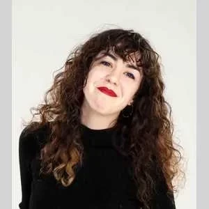 Alicia, babysitter à Paris