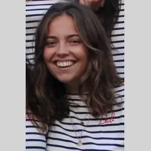 Juliette, babysitter à Paris