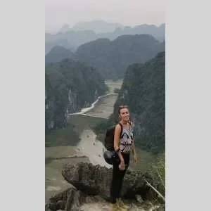 Claire, babysitter à Paris