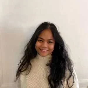 Camille, babysitter à Paris