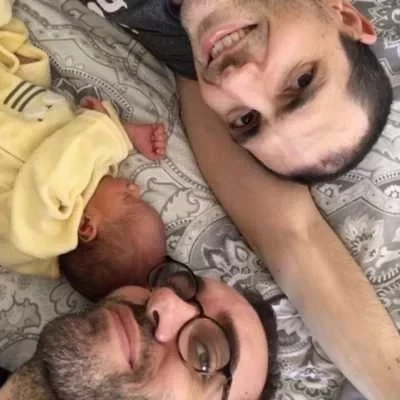 Franck et fabrice, parent à Paris