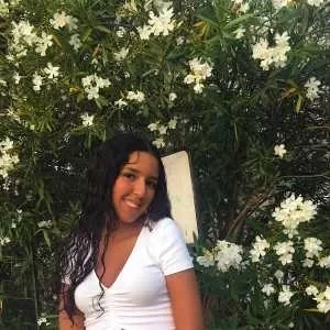 Elyssa, babysitter à Lyon