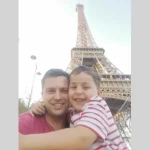 Cédric, babysitter à Saint Germain en Laye