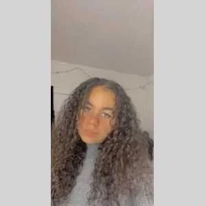 Charlotte, babysitter à Asnieres sur Seine