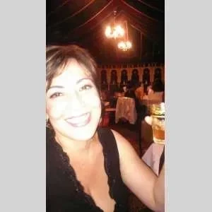 Lynda , babysitter à Paris