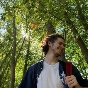 Nathan, babysitter à Paris