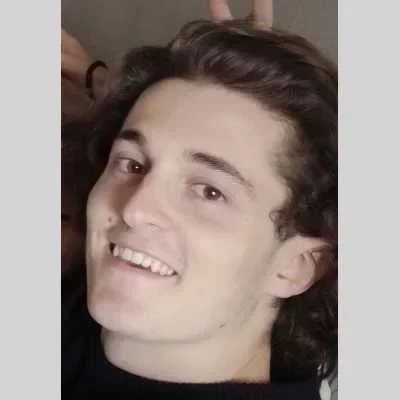 Tom, babysitter à Lyon