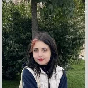 Chloé , babysitter à Vitry sur Seine