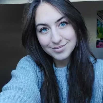 Jade, babysitter à Clermont Ferrand