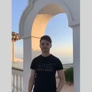 Jose, babysitter à Lyon