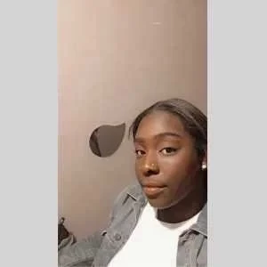 Nioma, babysitter à Paris