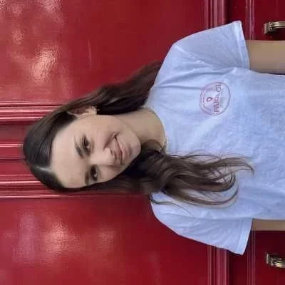 Coline, babysitter à Asnieres sur Seine