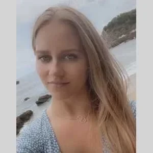 Clémence , babysitter à Fontenay sous Bois