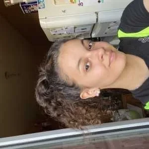 Eva , babysitter à Compiegne