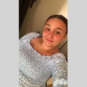 Nezha, babysitter à Choisy le Roi