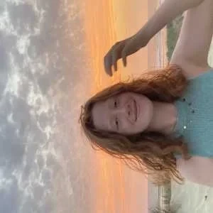 Nina, babysitter à Compiegne