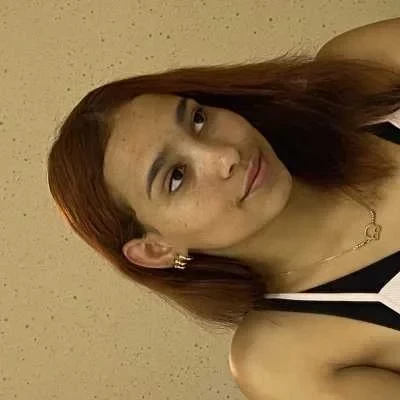 Maria elena, babysitter à Toulouse