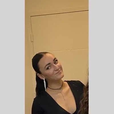 Calypso, babysitter à Villeurbanne