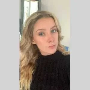 Louise, babysitter à Compiegne