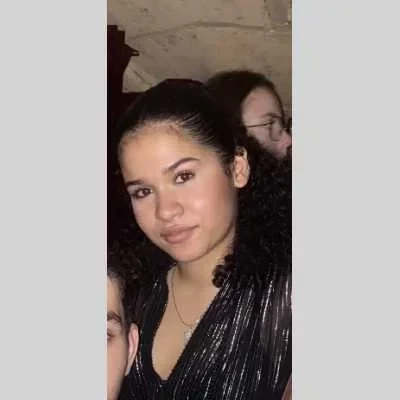 Sofia, babysitter à Paris