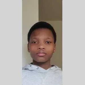 Ilian, babysitter à Paris