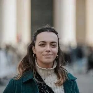 Camille, babysitter à Paris