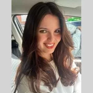 Louise, babysitter à Asnieres sur Seine