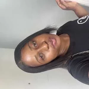 Josiane, babysitter à Paris