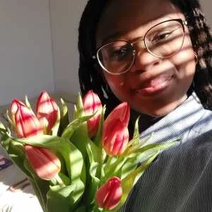 Tessa, babysitter à Draguignan