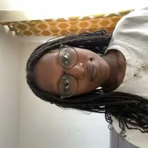 Sadiya, babysitter à Paris