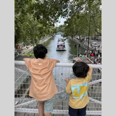 Khajag, parent à Paris