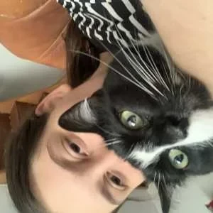 Emma, babysitter à Paris