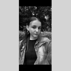 Clémence , babysitter à Dijon