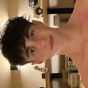 Lelio, babysitter à Asnieres sur Seine