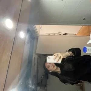 Ella, babysitter à Paris