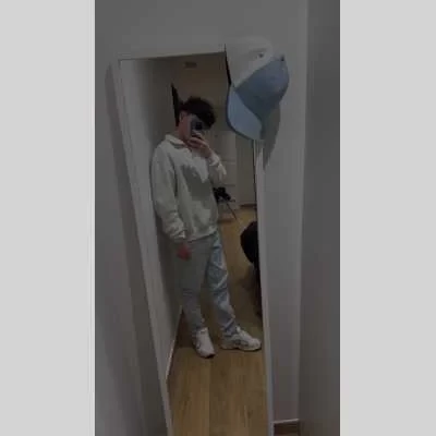 Lucas, babysitter à Saint Gilles