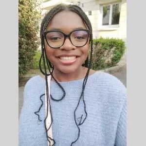 Kendra, babysitter à Saint Germain en Laye