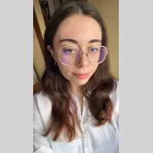 Lisa, babysitter à Villeurbanne