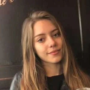 Océane, babysitter à Paris