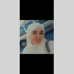 Soumia, babysitter à Lyon