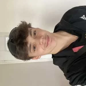 Gaspard, babysitter à Paris