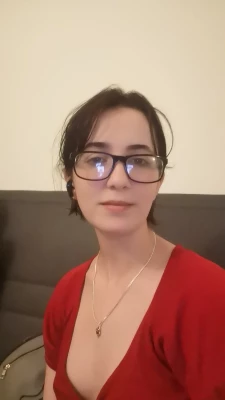 Imane, babysitter à Nice