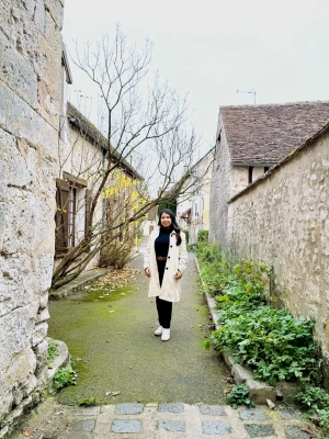 Elisa, babysitter à Persan