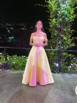 Cloe, babysitter à Villeurbanne