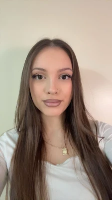 Elira, babysitter à Strasbourg